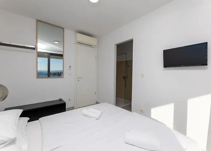 White Palm Excelsior Villa