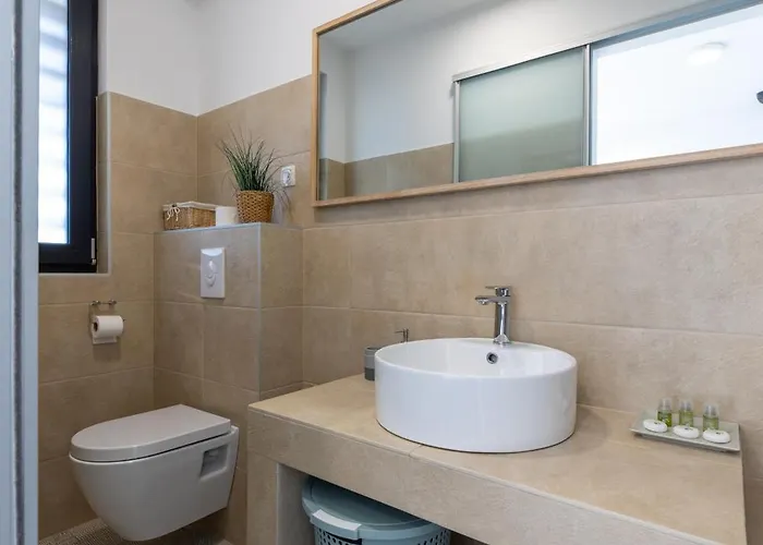 White Palm Excelsior Villa