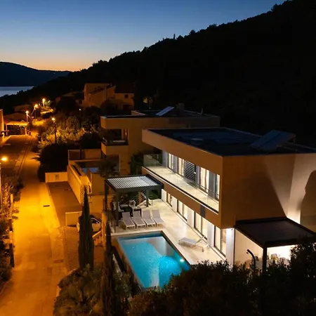 Villa White Palm Excelsior *